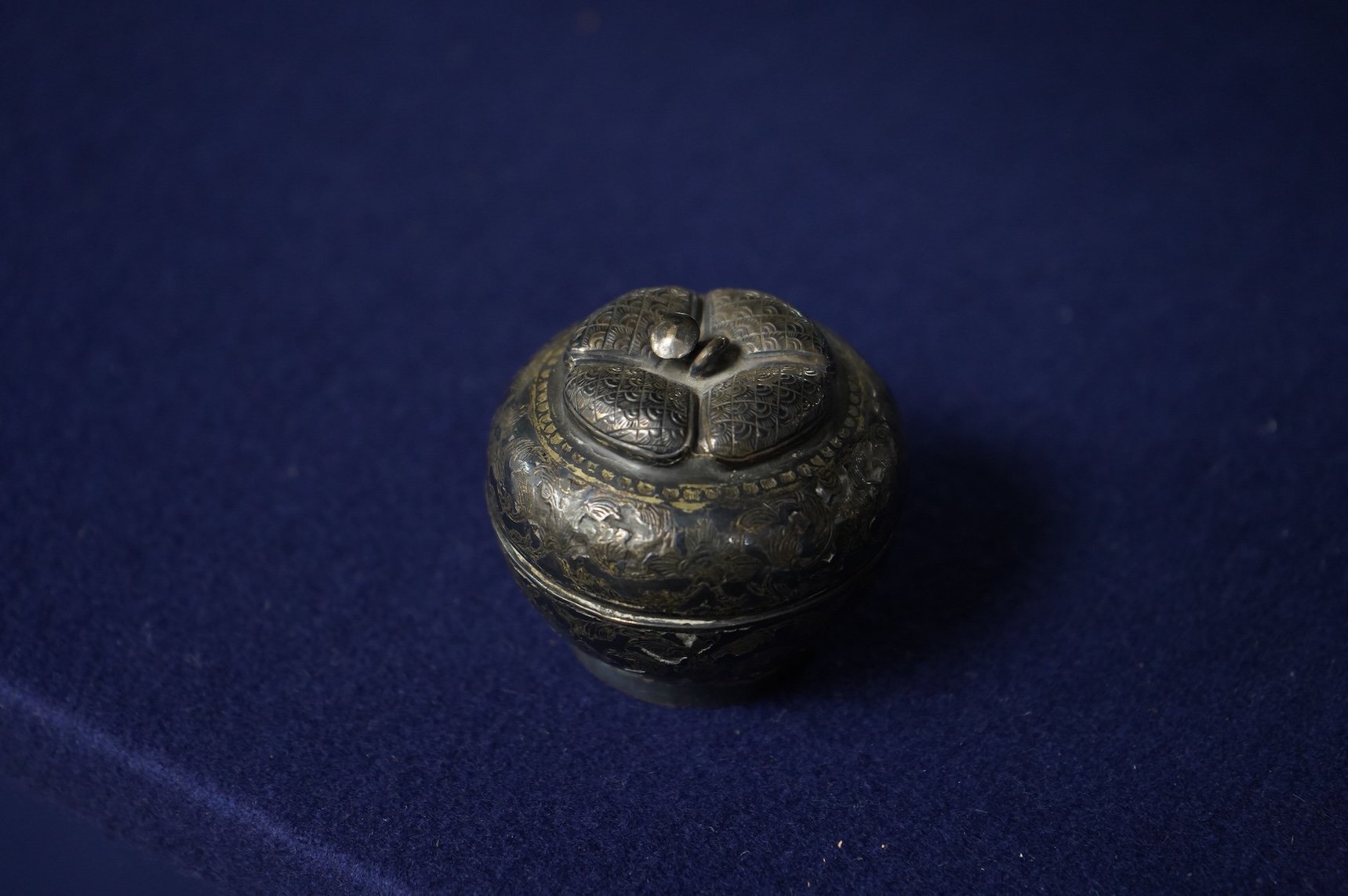 An 18th century Thai silver and Niello work box and cover and a Chinese straits bowl, 7.5cm diameter